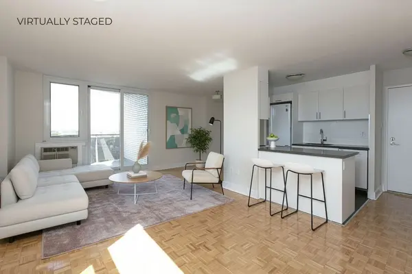 485 Huron ST #305, Toronto C02, ON M5R 2R5