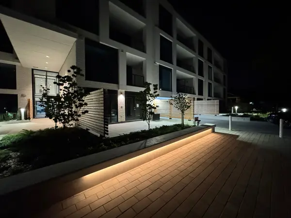 200 Keewatin AVE #301, Toronto C10, ON M4P 0G4