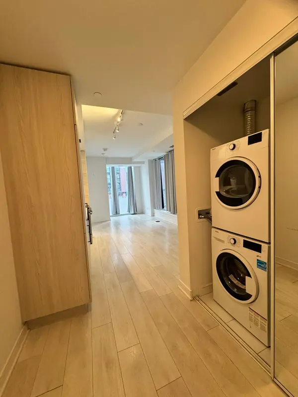 Toronto C08, ON M5A 0V6,35 Rolling Mills Rd RD