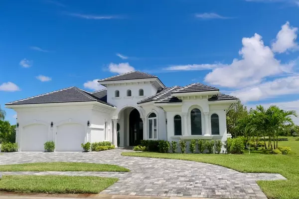 Port St Lucie, FL 34984,128 SE Rio Angelica