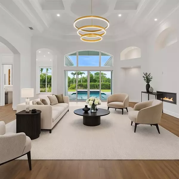 Port St Lucie, FL 34984,128 SE Rio Angelica