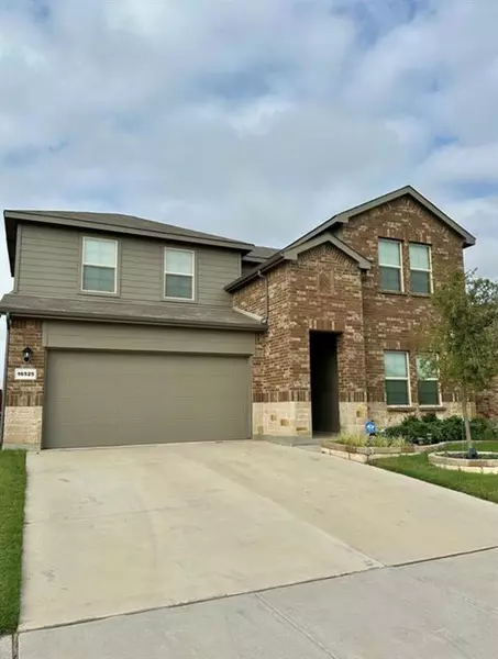 16525 Portage Street, Justin, TX 76247