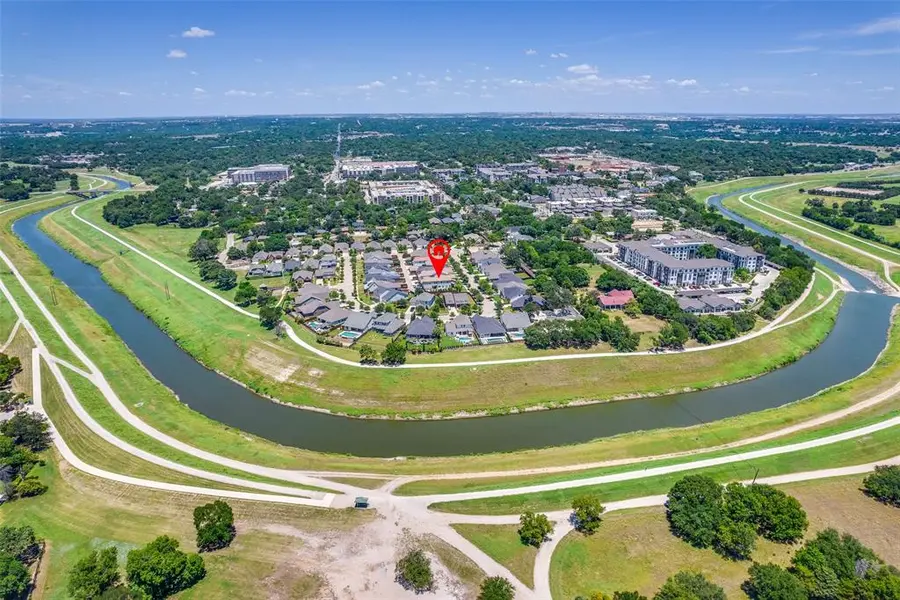 520 Sheer Bliss Lane, Fort Worth, TX 76114