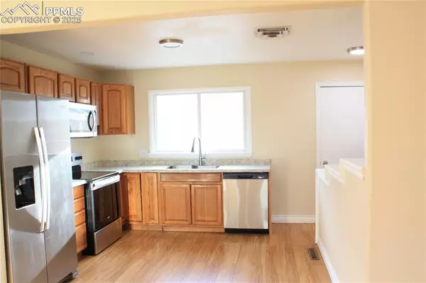 Pueblo, CO 81005,2029 Hollywood DR