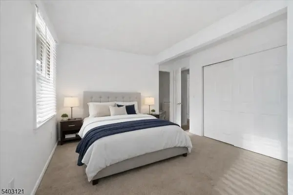 Hamburg Boro, NJ 07419,109 Quarry Rd #I