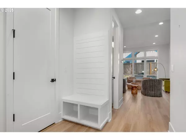 Wilsonville, OR 97070,27776 SW LARKSPUR TER