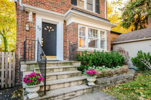 Toronto C11, ON M4G 2E4,79 Parkhurst BLVD