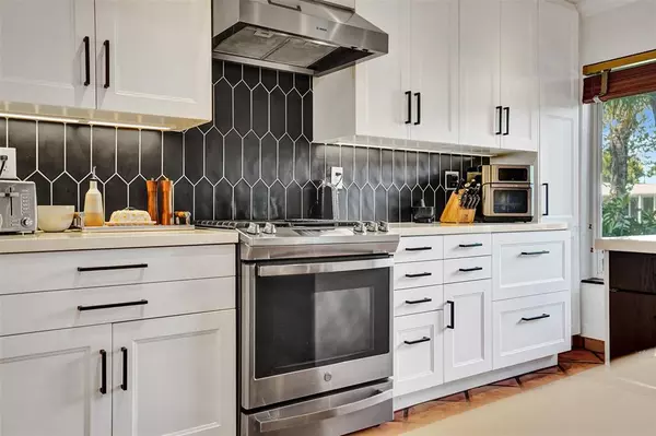 Wilton Manors, FL 33311,340 NW 26th Ct