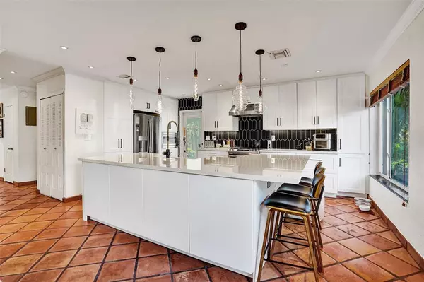 Wilton Manors, FL 33311,340 NW 26th Ct