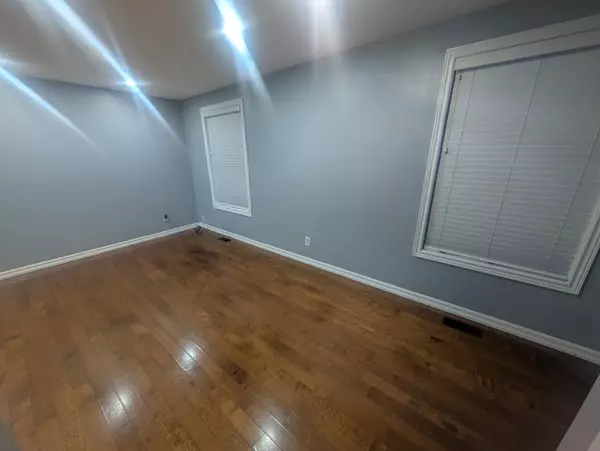 Welland, ON L3B 5T8,63 Robert ST