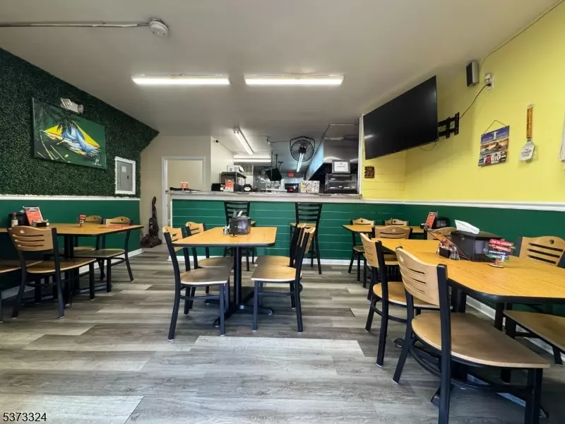 202 E Main St, Bound Brook Boro, NJ 08805