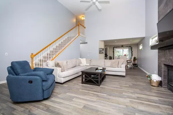 Burton, MI 48509,6075 Davison RD