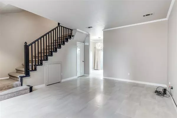 Dallas, TX 75205,4229 Cole Avenue #112