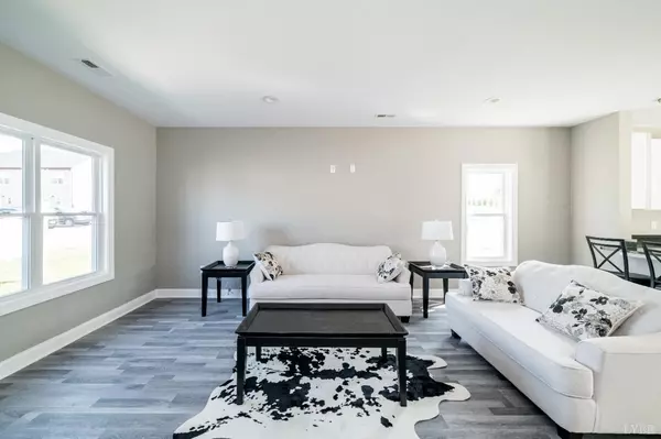 Lynchburg, VA 24502,121 Melissa LN