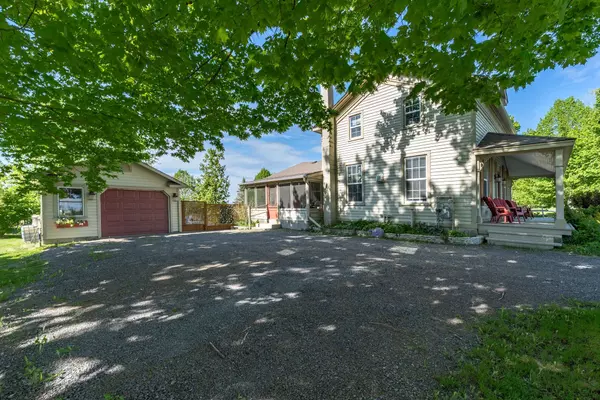 Prince Edward County, ON K0K 1G0,14782 Loyalist Pkwy