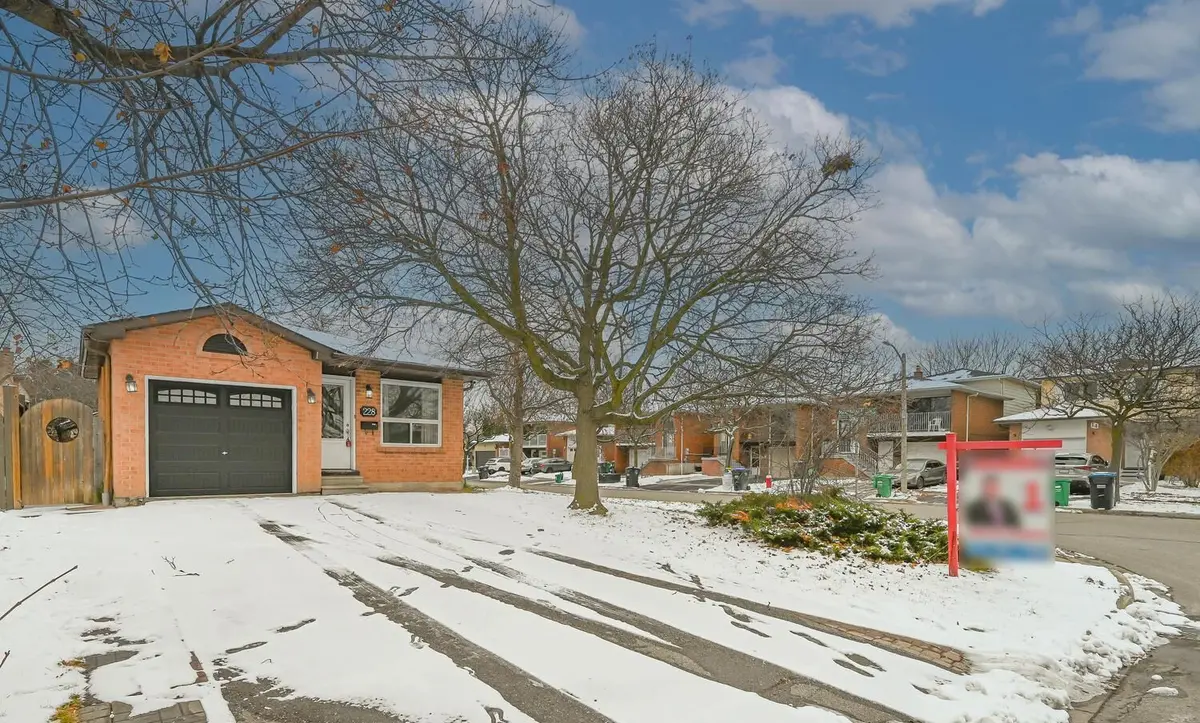 Brampton, ON L6X 2V2,228 Martindale CRES