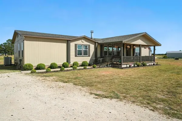 12130 PR 6054,  Hawley,  TX 79565