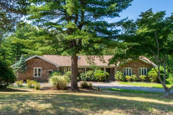 29 Piersons Hill Rd, Randolph Twp., NJ 07869