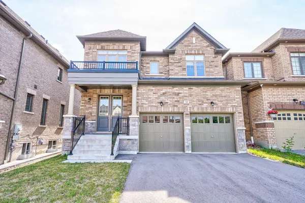 10 Capstan CT, Whitby, ON L1P 0K5
