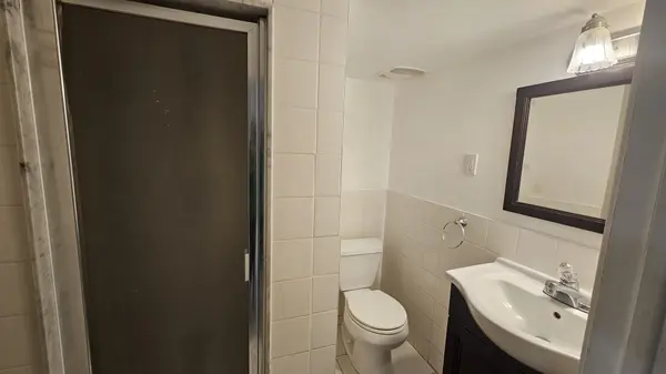 Toronto E04, ON M1P 2E2,1393 Birchmount RD #BSMNT