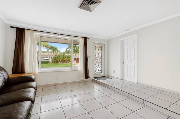 Miramar, FL 33025,1910 SW 98th Ter