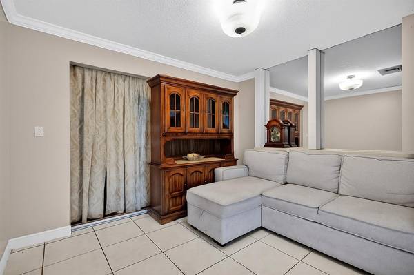 Miramar, FL 33025,1910 SW 98th Ter