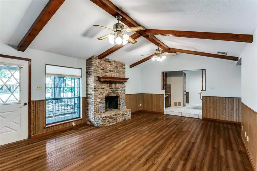 213 S Allen Street, Boyd, TX 76023