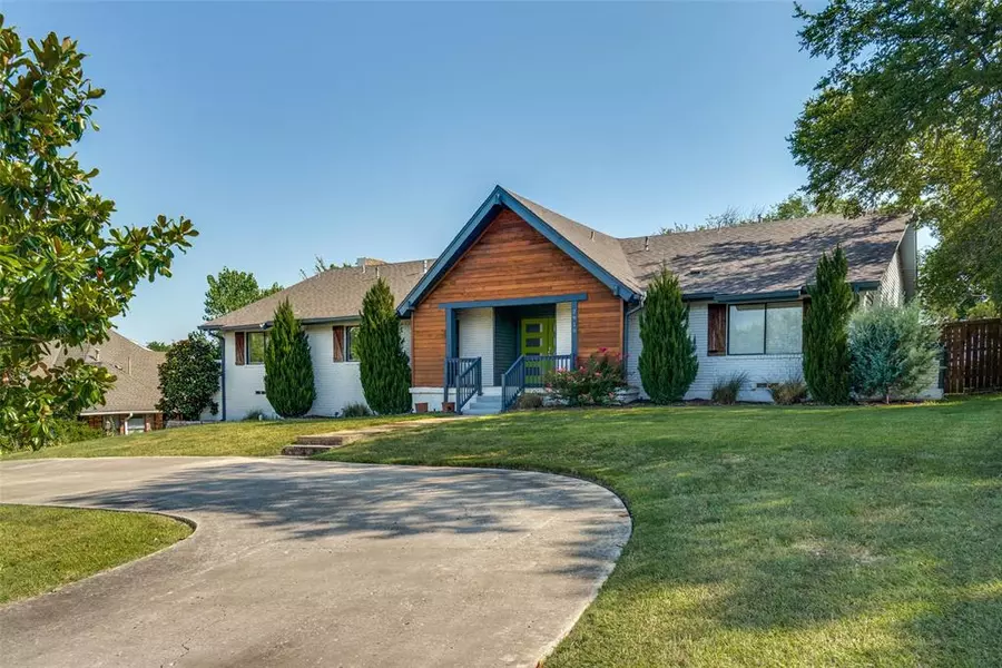 2910 S Country Club Road, Garland, TX 75043