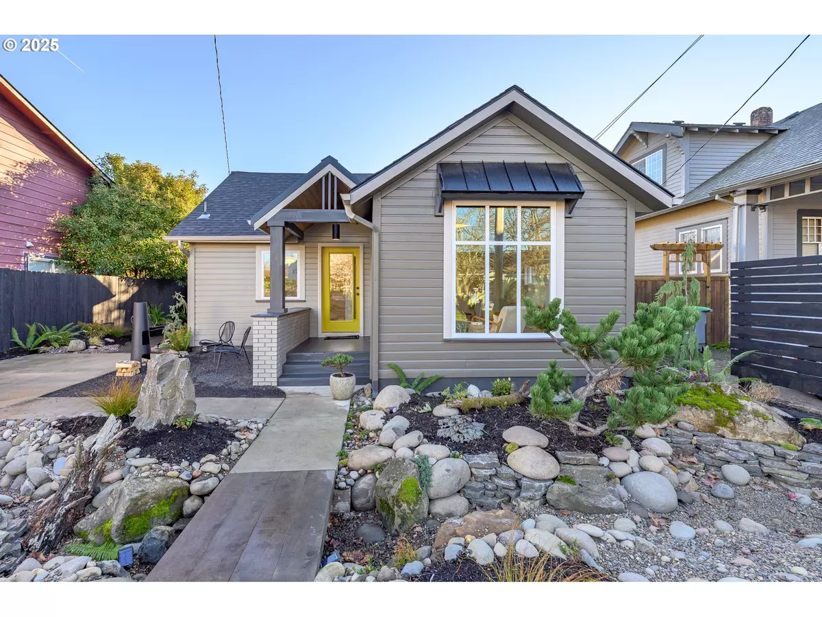 Mc Minnville, OR 97128,326 NE 8TH ST