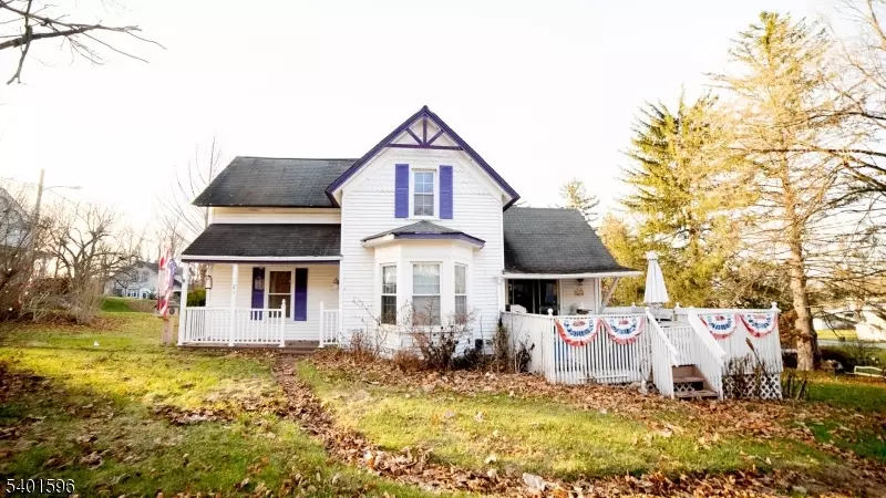 Ogdensburg Boro, NJ 07439,21 Edison Ave