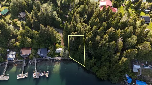 Bamfield, BC V0R 1B0,167 Regent St #7