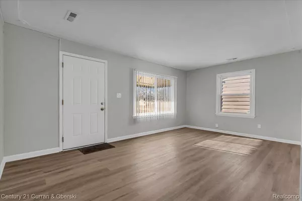 Warren, MI 48091,7011 Lozier AVE