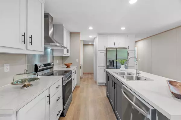 Granbury, TX 76048,1121 Pawnee Trail