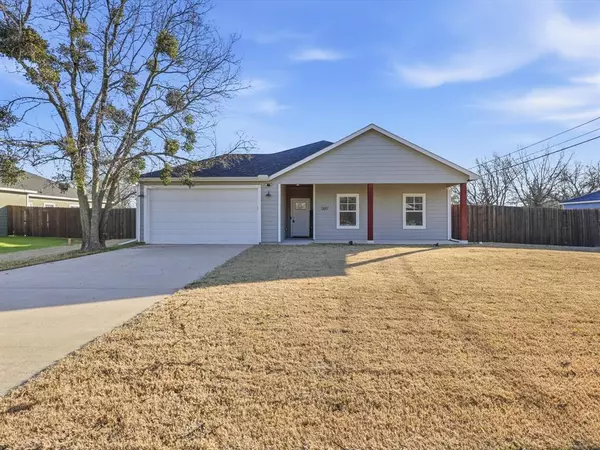 Greenville, TX 75401,3017 College Street