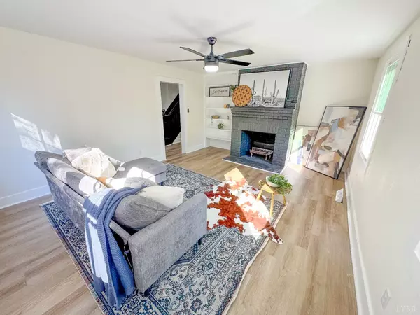 Madison Heights, VA 24572,255 Glade RD