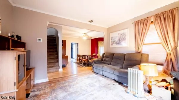 Ogdensburg Boro, NJ 07439,21 Edison Ave