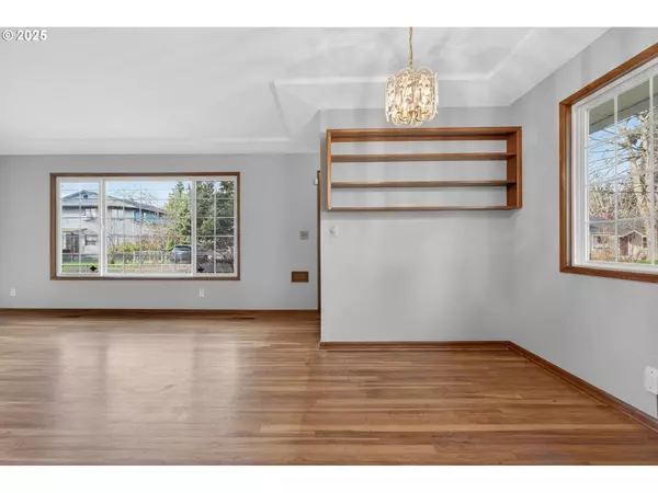 Portland, OR 97206,5306 SE 64TH AVE