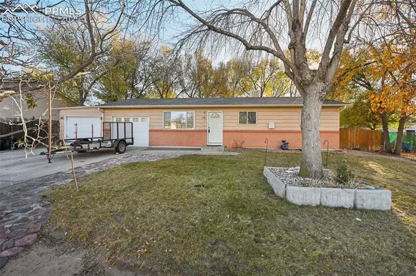 4485 Carolyn DR, Colorado Springs, CO 80916