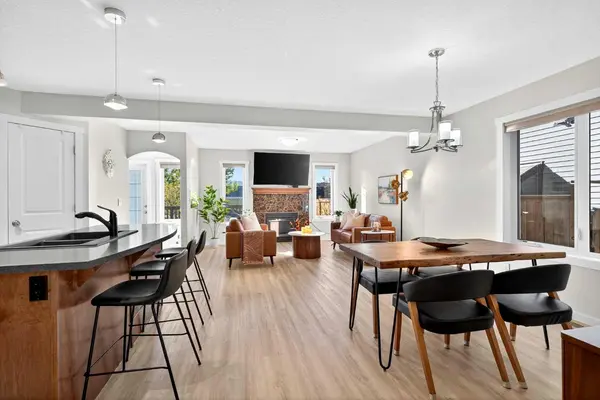 1346 Kings Heights WAY SE, Airdrie, AB T4A 0R9