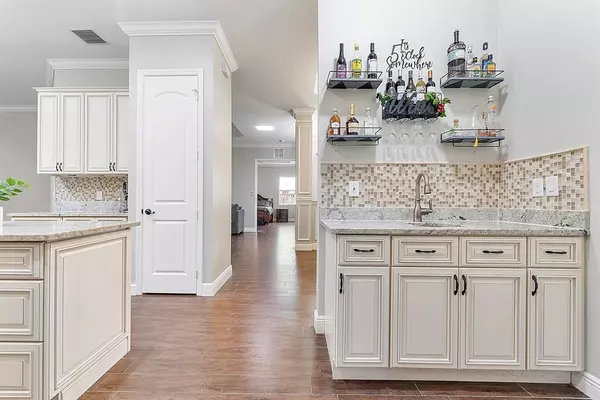 Port St Lucie, FL 34986,5842 NW Bates Ave