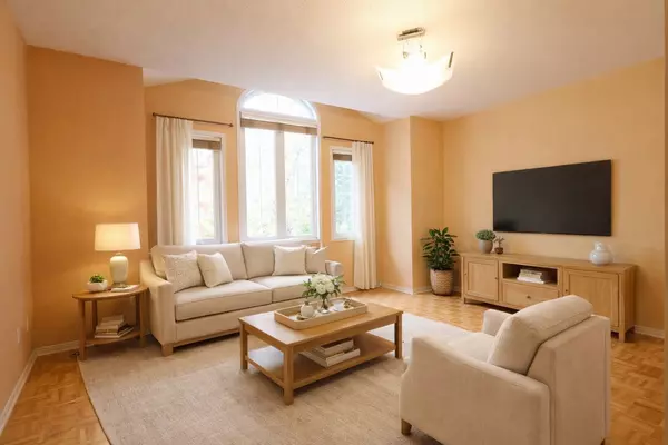 Richmond Hill, ON L4S 2R1,49 Falling River DR #Upper