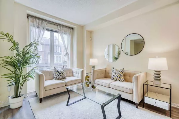 Richmond Hill, ON L4C 0R8,100 Elgin Mills RD W #51