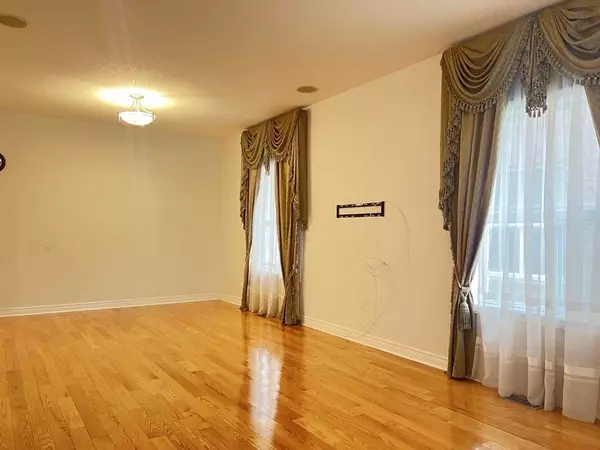 Richmond Hill, ON L4S 2S7,50 Danpatrick DR