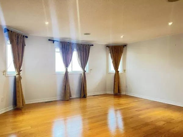 Richmond Hill, ON L4S 2S7,50 Danpatrick DR