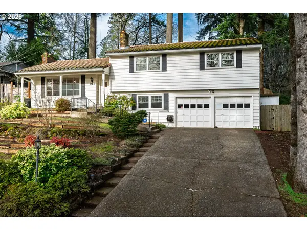 Salem, OR 97302,911 HURON CT SE