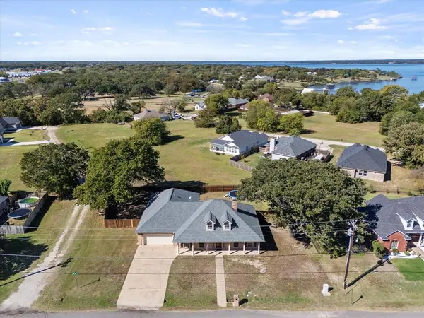 West Tawakoni, TX 75474,117 Indian Oaks Trail