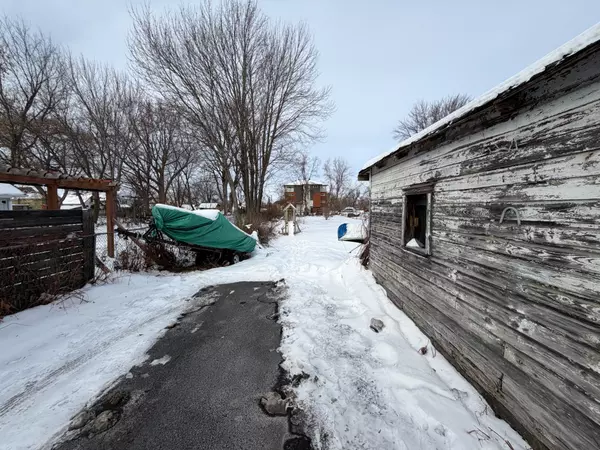 Cornwall, ON K6H 2L7,221 5th ST E