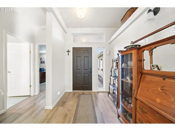 Cottage Grove, OR 97424,133 VILLAGE DR