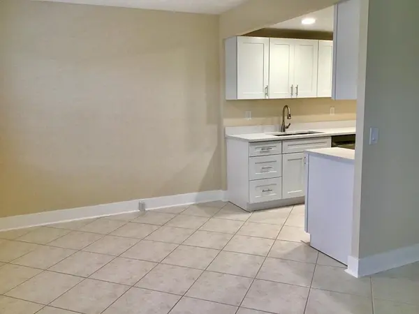 Boca Raton, FL 33434,3032 Exeter B #3032