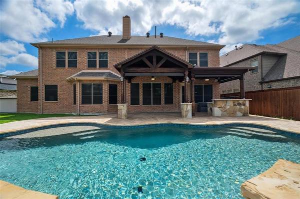 9330 Blanco Drive, Lantana, TX 76226